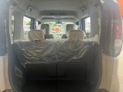 Mitsubishi Delica Mini
