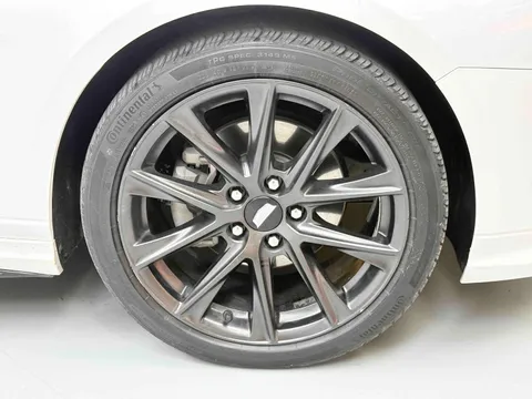 Cadillac CT4