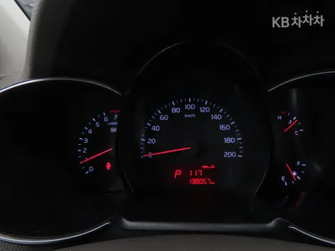 Kia Deluxe
