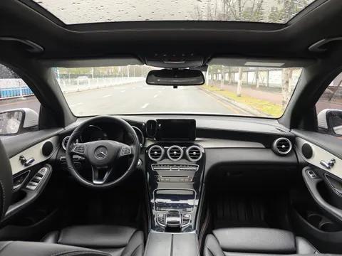 Mercedes-Benz Mercedes-Benz GLC