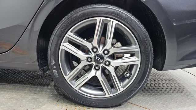 Kia Cerato (K3)