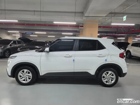 Hyundai Venue