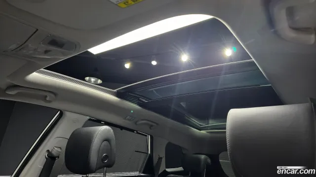 Hyundai Grand Santa Fe (Maxcruz)