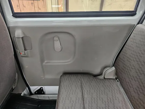Mitsubishi Minicab Van