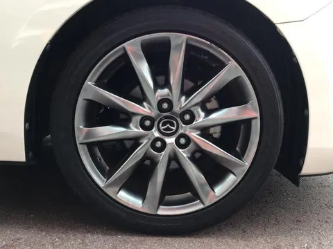 Mazda Axela Sport