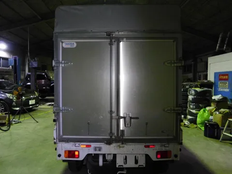 Nissan Clipper Truck