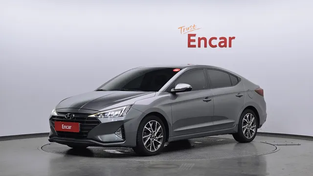 Hyundai Elantra (Avante)