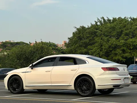 Volkswagen CC