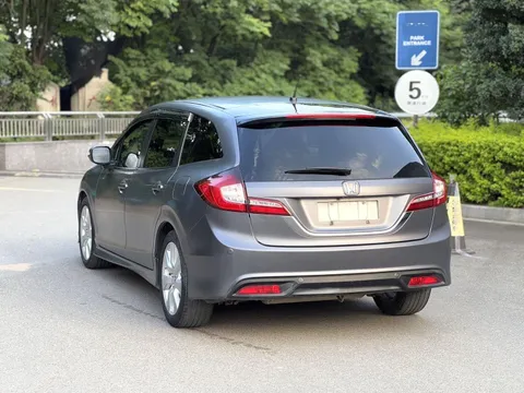 Honda Jade