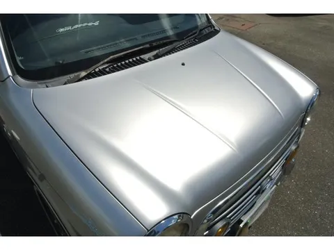 Daihatsu Mira Gino