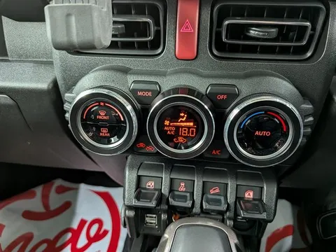 Suzuki Jimny Sierra