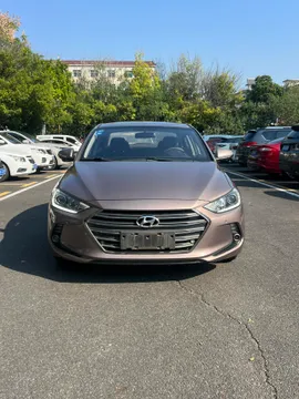 Hyundai Elantra (Avante)