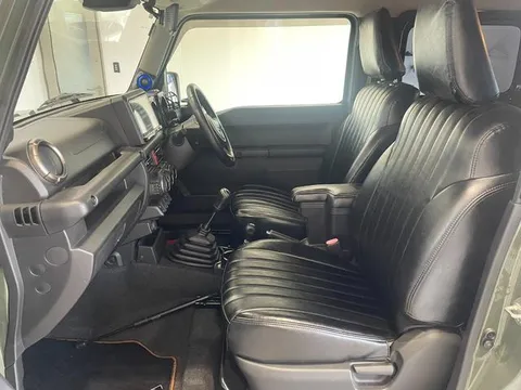 Suzuki Jimny Sierra