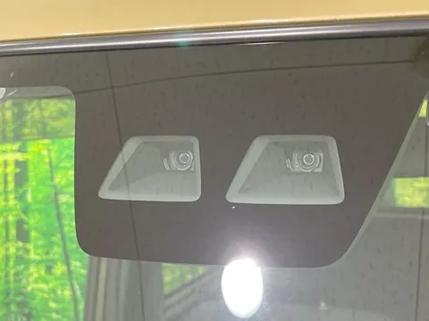Toyota Pixis Mega