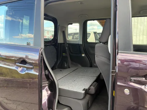 Suzuki Spacia Custom