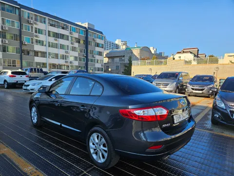 Renault SM3