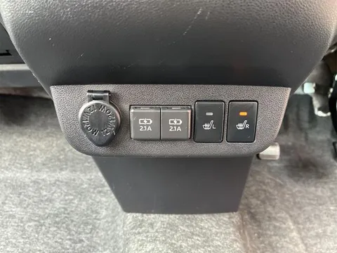 Daihatsu Mira Tocot