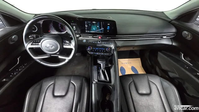 Hyundai Elantra (Avante)