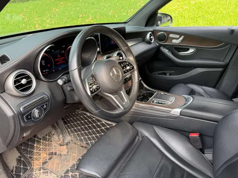 Mercedes-Benz Mercedes-Benz GLC