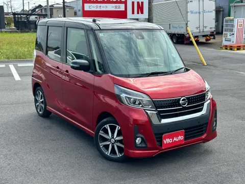Nissan Dayz Roox