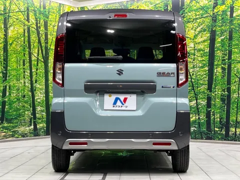 Suzuki Spacia Gear