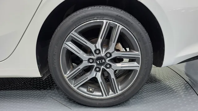 Kia Cerato (K3)