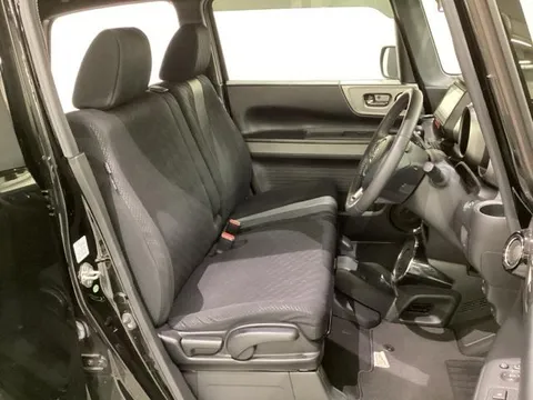 Honda N-BOX Slash