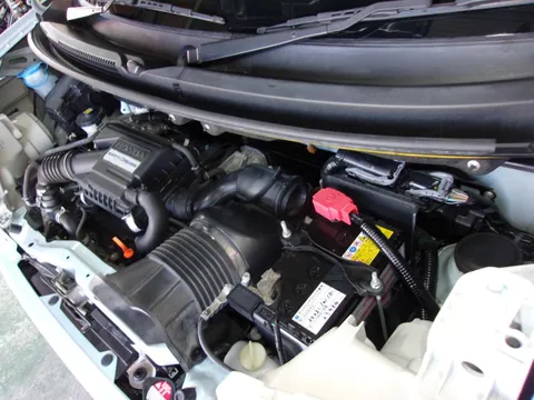 Honda N-BOX Slash