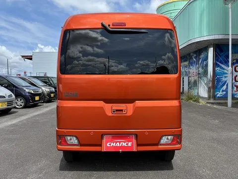 Toyota Pixis Van