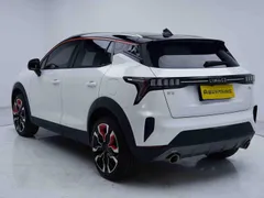 Lynk & Co Lynk & Co 06