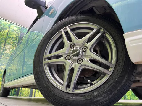 Daihatsu Mira Tocot