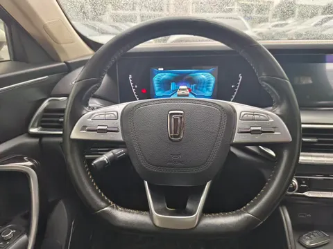 Bestune T77