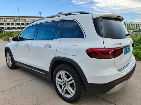 Mercedes-Benz GLB-Class