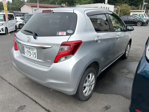 Toyota Yaris (Vitz)