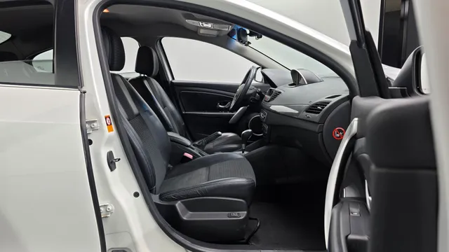 Renault SM3