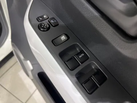 Mazda Flair Crossover
