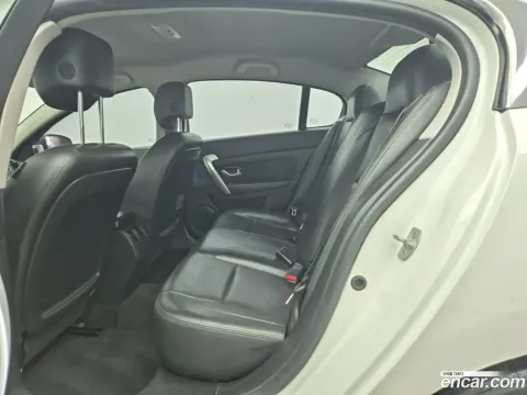 Renault SM5