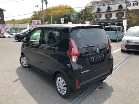 Mitsubishi eK Wagon