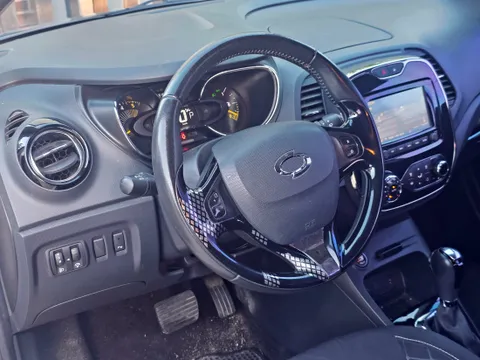 Renault QM3