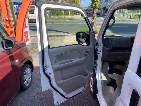 Nissan Clipper