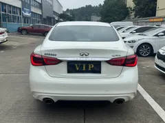 Infiniti Q50L