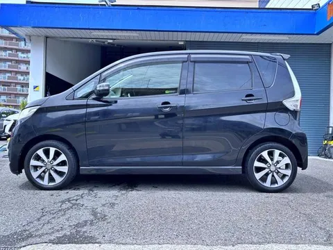Mitsubishi eK Custom