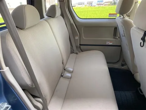 Nissan Otti