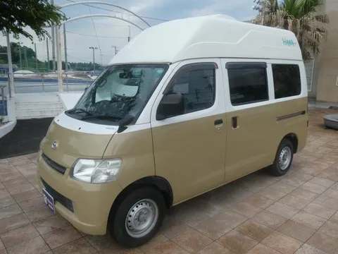 Toyota TownAce Van
