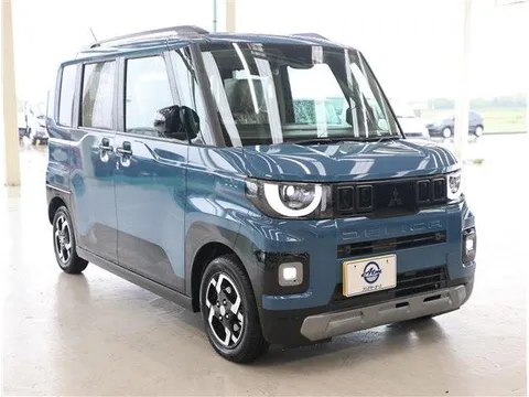 Mitsubishi Delica Mini