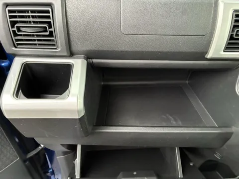 Toyota Pixis Mega
