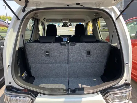 Suzuki Wagon R Stingray
