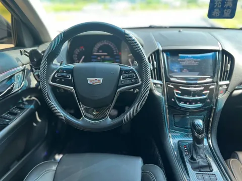 Cadillac ATS-L