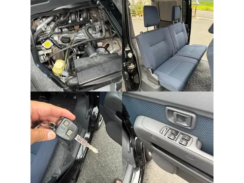 Toyota Pixis Van