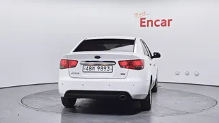 Kia Cerato (Forte)